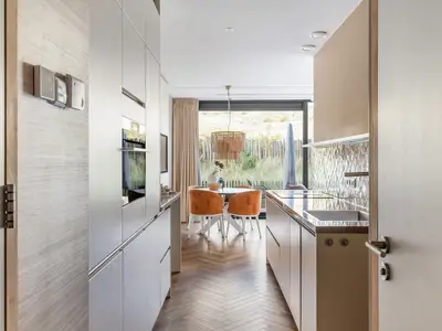 DiningRoom