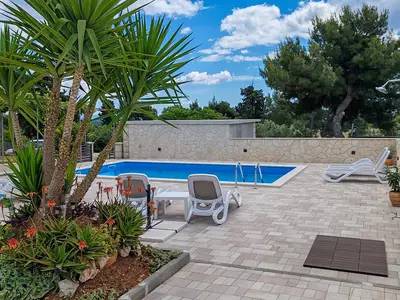 pool