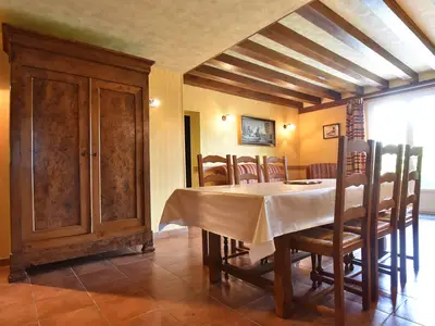 DiningRoom