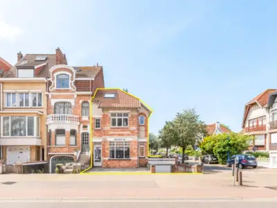 Außenseite Ferienhaus [Sommer]