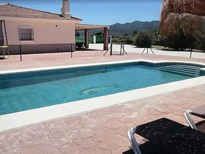 PoolOfHouse