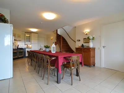 DiningRoom