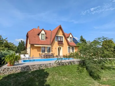 Ferienhaus für 10 Personen (180 m²) in Gyenesdiás 3/10