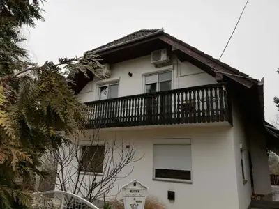 Ferienhaus für 15 Personen (240 m²) in Balatonlelle 4/10