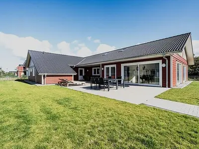 Ferienhaus für 13 Personen (245 m²) in Dagebüll 1/10