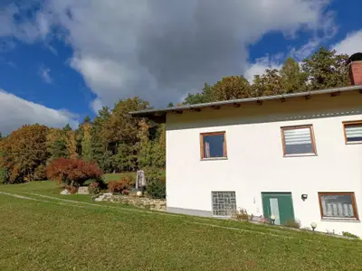 Außenseite Ferienhaus [Sommer]