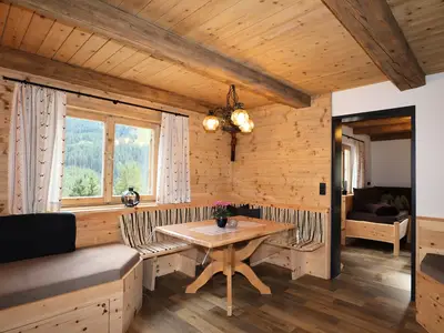 DiningRoom
