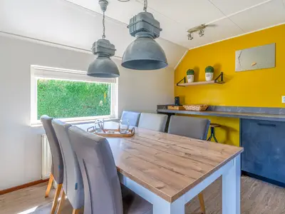 DiningRoom