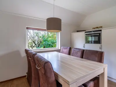 DiningRoom