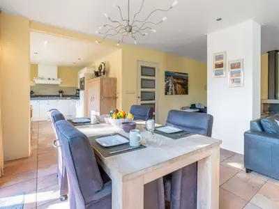 DiningRoom