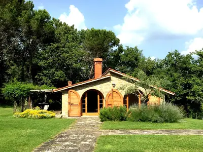 Außenansicht des Gebäudes