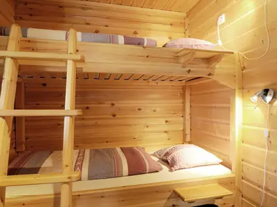 Zweites Schlafzimmer mit Stockbett, 90 cm breit