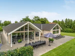 Ferienhaus für 18 Personen (247 m²) in Tisvildeleje