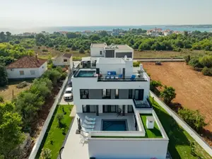 Ferienhaus für 10 Personen (220 m²) in Zaton (Zadar)