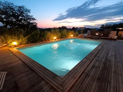 PoolOfHouse
