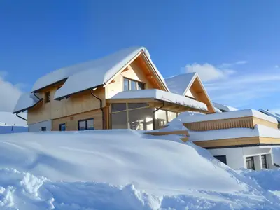 Außenseite Ferienhaus [Winter]