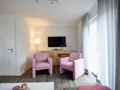 Wohn-Essbereich mit Faltscreen TV