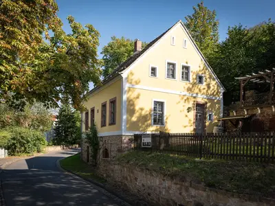 Ferienhaus für 8 Personen (100 m²) 1/10