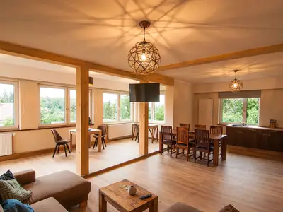 FB01_Haus Falkenhagen 11_Wohnzimmer 02