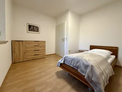 Schlafzimmer 3