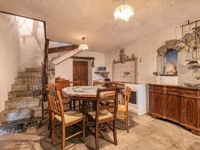 Küche und Essbereich