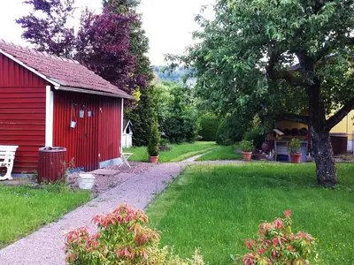 Haus im Garten-Nebengebäude