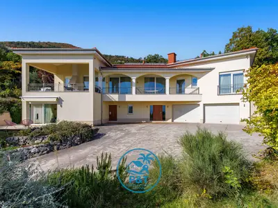 Ferienhaus für 8 Personen (400 m²) in Poljane 2/10