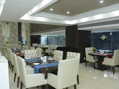 DiningRoom