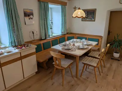 PXL_20251115_064938212