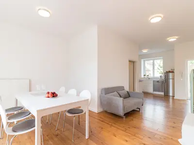 Erstes Wohnzimmer Gartenhaus