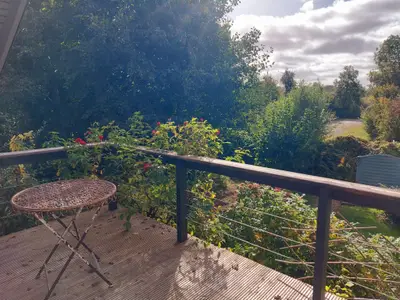 Balkon-Terrasse direkt am Haus