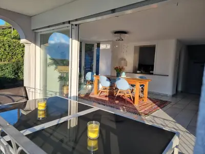 Wohnzimmer (2. Stockwerk)