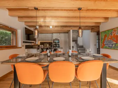 Küche und Essbereich