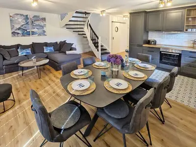 Ferienhaus für 8 Personen (118 m²) in Carolinensiel 1/10