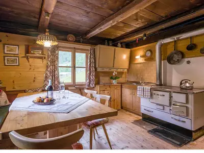 Alfen_Alm_Innervillgraten_Stube_1