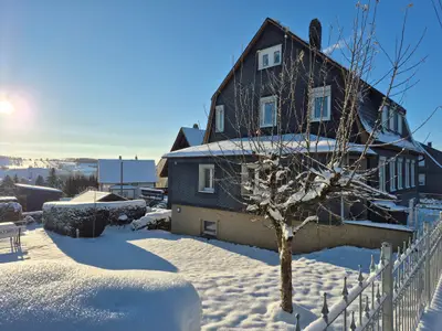 Winter in Schnett: Ferienhaus Bibertalblick
