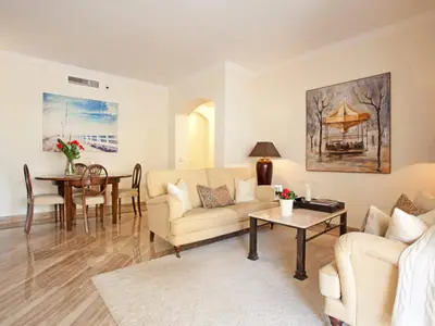 Ferienhaus für 5 Personen (110 m²) in Elviria 2/10