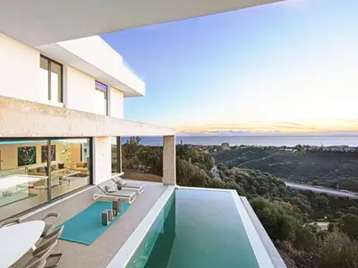 Ferienhaus für 8 Personen (450 m²) in Las Chapas 1/10