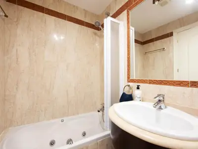 Ferienhaus für 5 Personen (95 m²) in Marbella Del Este 8/10