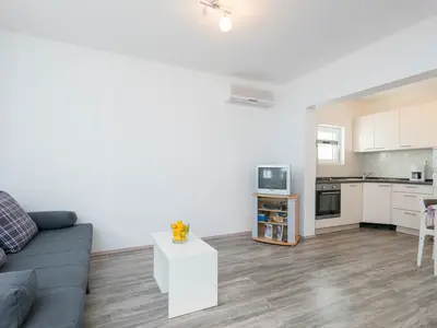Ferienhaus für 3 Personen (55 m²) in Borak 3/10