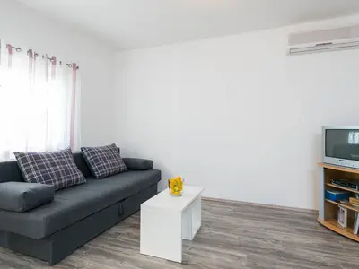 Ferienhaus für 3 Personen (55 m²) in Borak 1/10