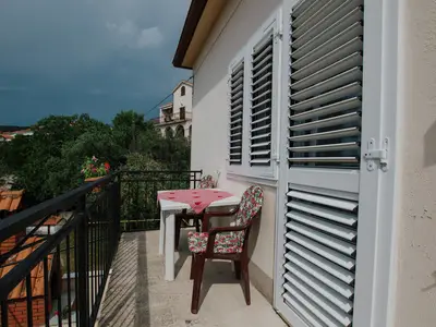 balcony-terrace