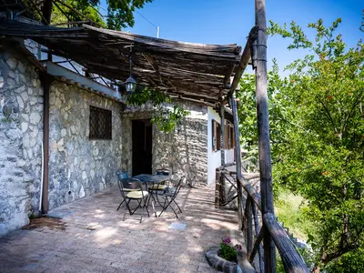 Ferienhaus für 3 Personen (50 m²) in Albori 2/10