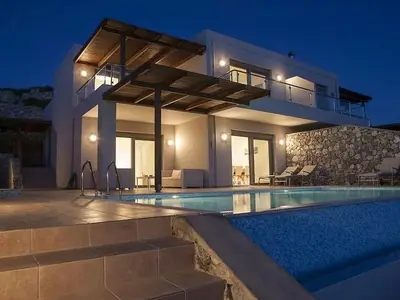 Ferienhaus für 7 Personen (150 m²) in Pefki 1/10