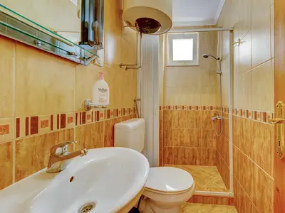 Ferienhaus für 8 Personen (232 m²) in Kruče 7/10