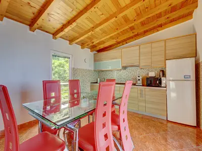 Ferienhaus für 8 Personen (232 m²) in Kruče 10/10