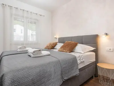 Ferienhaus für 13 Personen (240 m²) in Naklice 8/10