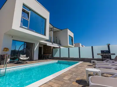 Ferienhaus für 8 Personen (140 m²) in Baretići 5/10