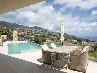 Ferienhaus für 8 Personen (150 m²) in Estreito Calheta 1/10