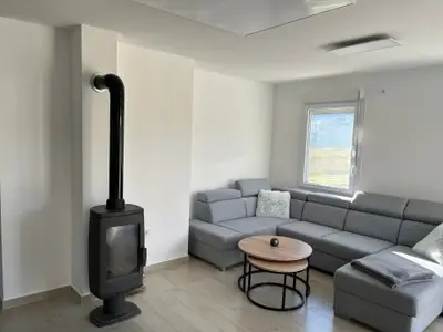 Ferienhaus für 5 Personen (94 m²) in Podkurjaj 1/10